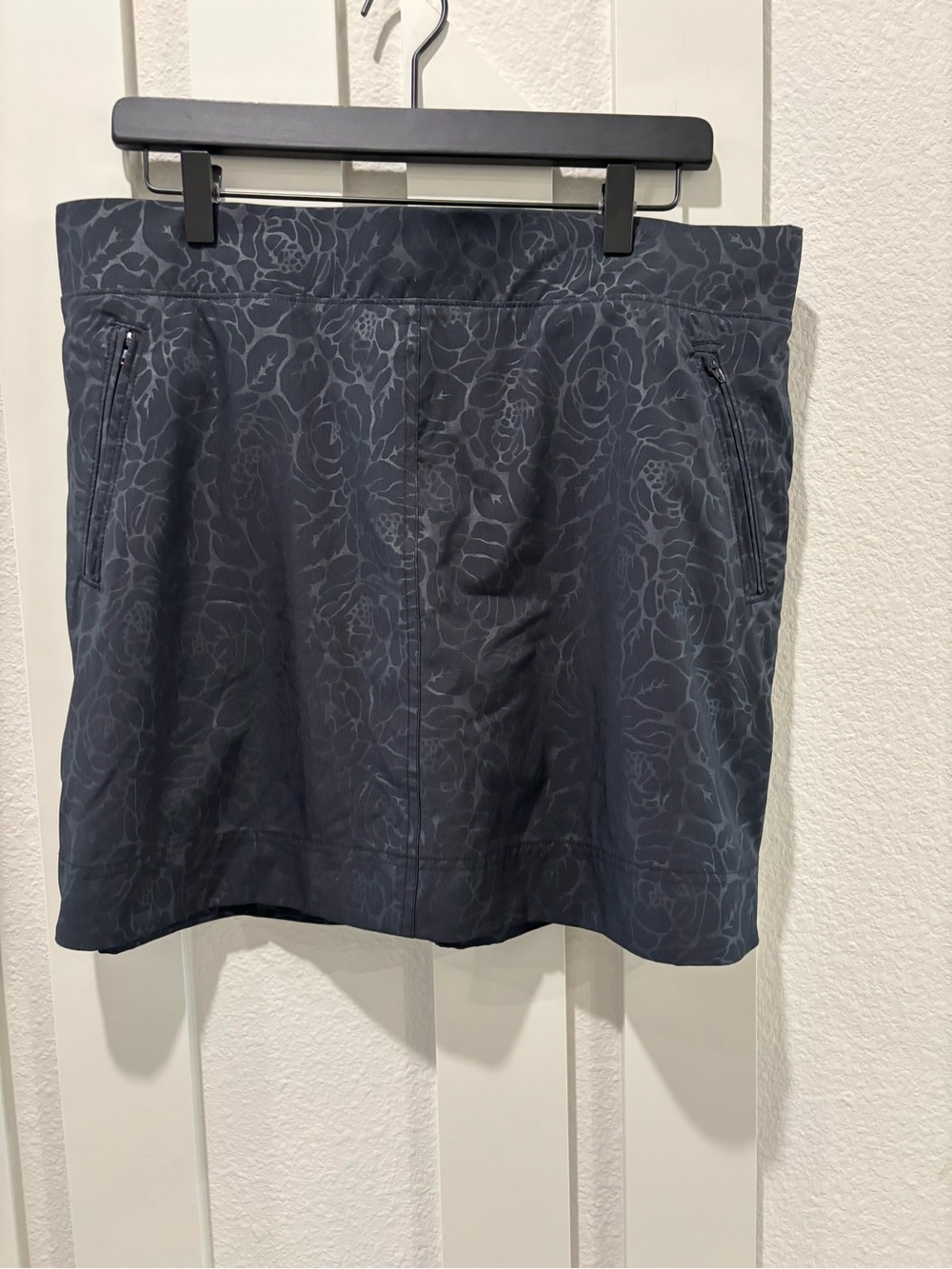 Orvis Charcoal Gray Women's Active Skort Size Large